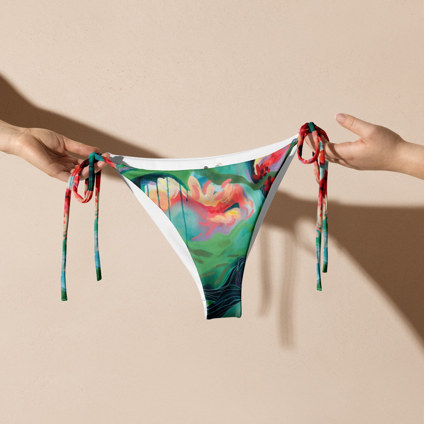 Into the Wild - bas de bikini par Julie Amlin